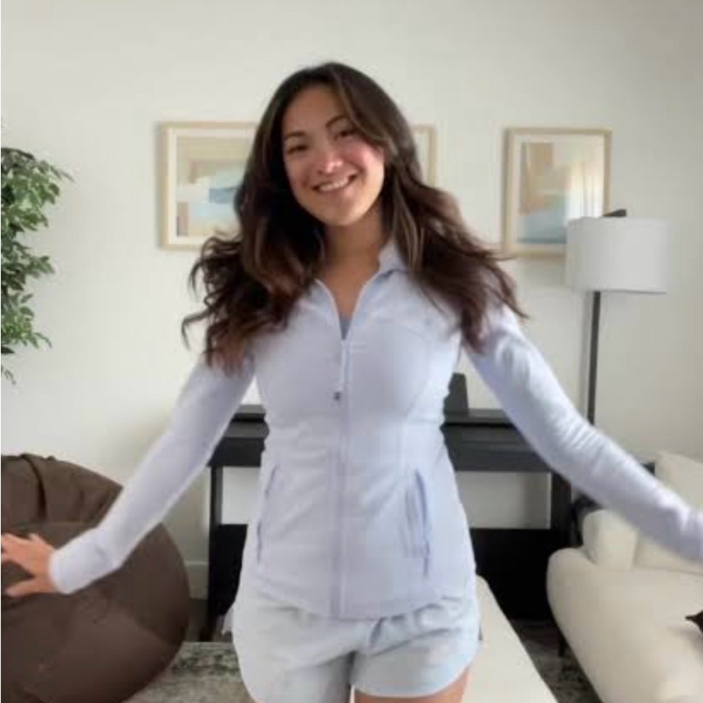 Lululemon Define jacket, luon in pastel blue, sz. 8